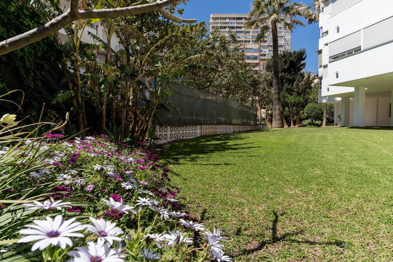 Monko Santa Catalina Apartment Torremolinos Exterior photo